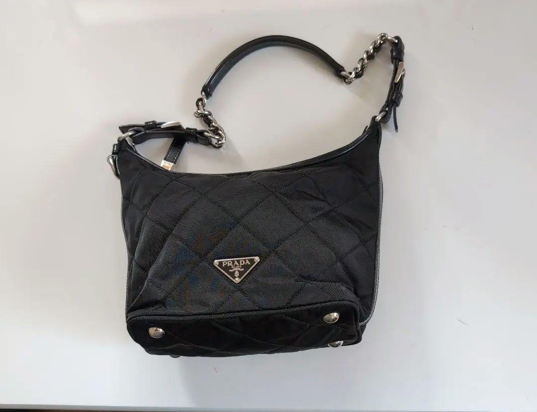 PRADAボンバー♪ショルダーバッグ2way♪キルティング 黒 新品同様 プラダ PRADA ニューテスート ボンバー キルティング