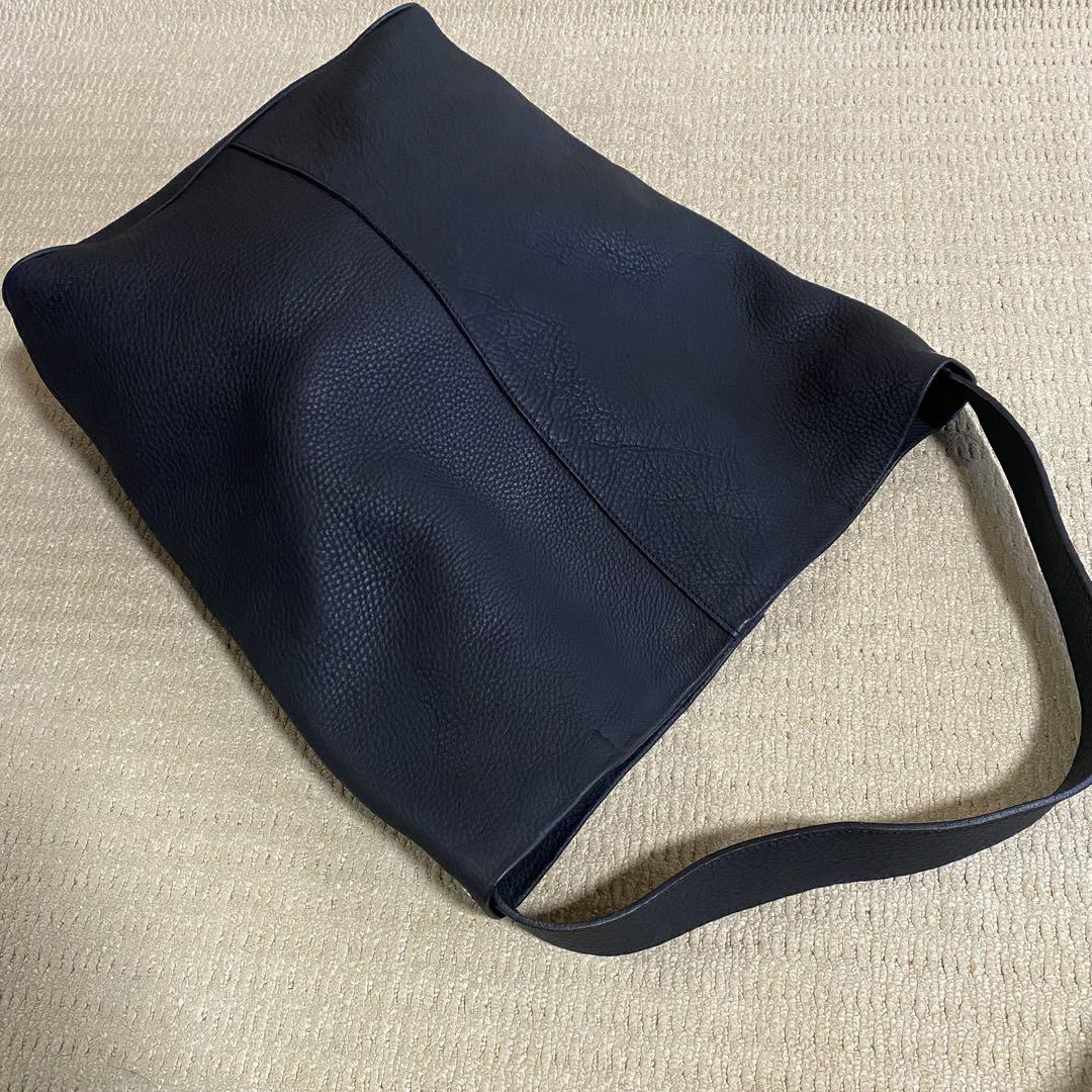 極美品 itti バゲットショルダートートバッグ 黒 レザー （ITTI