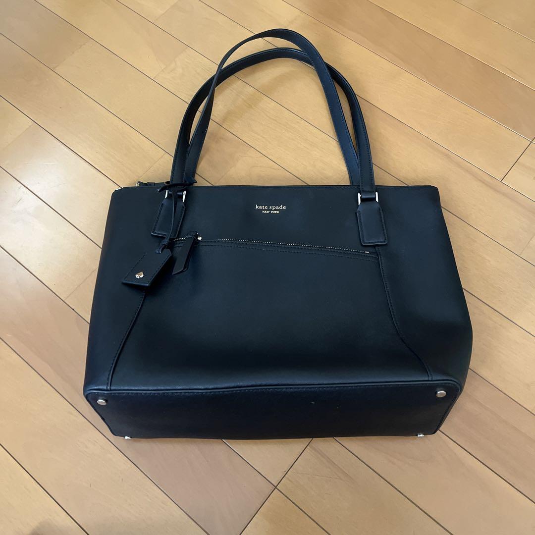 美品 ケイトスペード マザーズバッグ トートバッグ ブラック A4収納可 大容量 良品✨A4収納可能 ケイトスペード トートバッグ シボ革 ブラック