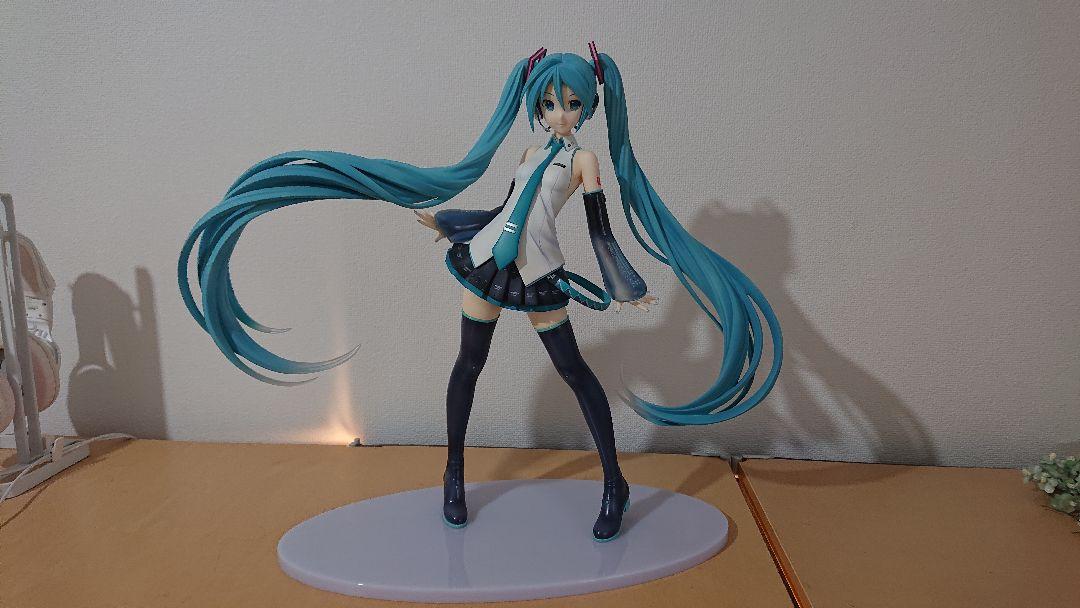 初音ミク V3 1/4 フリーイング FREEing（中古】[FIG]初音ミクV3