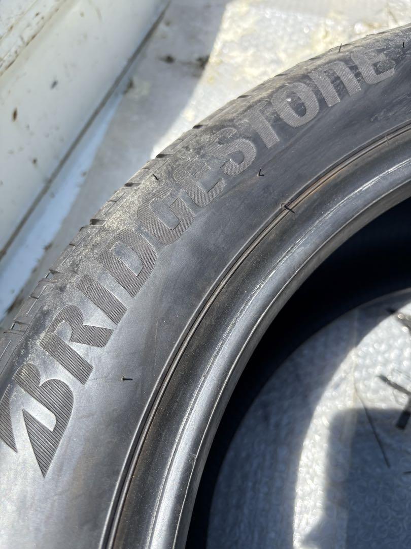 新車外し　ブリヂストン ALENZA 225/50R18 ALENZA ブリヂストン LX100 225/50R18 95V サマータイヤ 2本