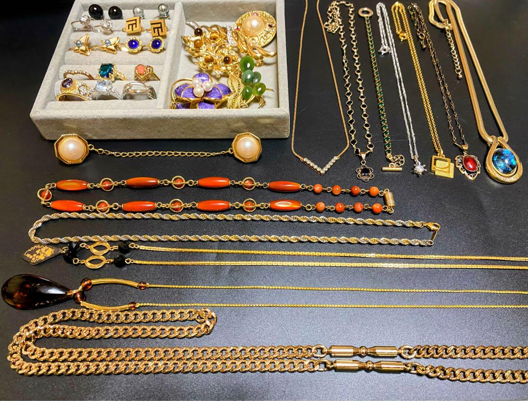 生前遺品整理ヴィンテージアンティークアクセサリーおまとめ 生前遺品整理アンティークヴィンテージアクセサリーおまとめ