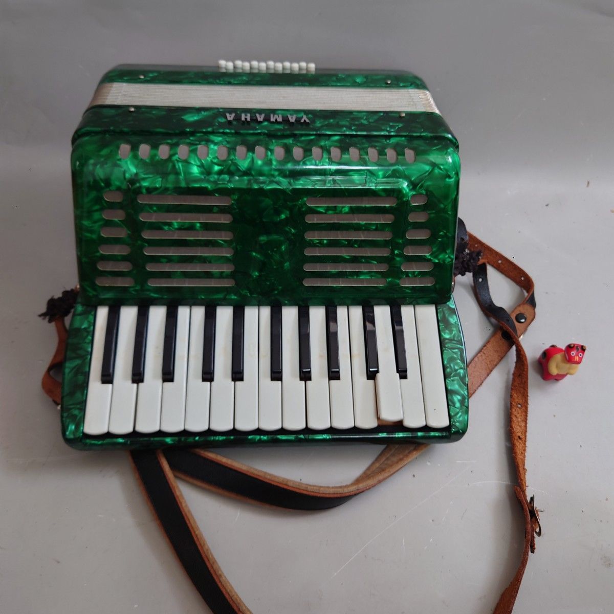 YAMAHA ヤマハ アコーディオン A-32B 緑 グリーン ソフトケース付き YAMAHA Yamaha A-32 Accordion ヤマハ アコーディオン