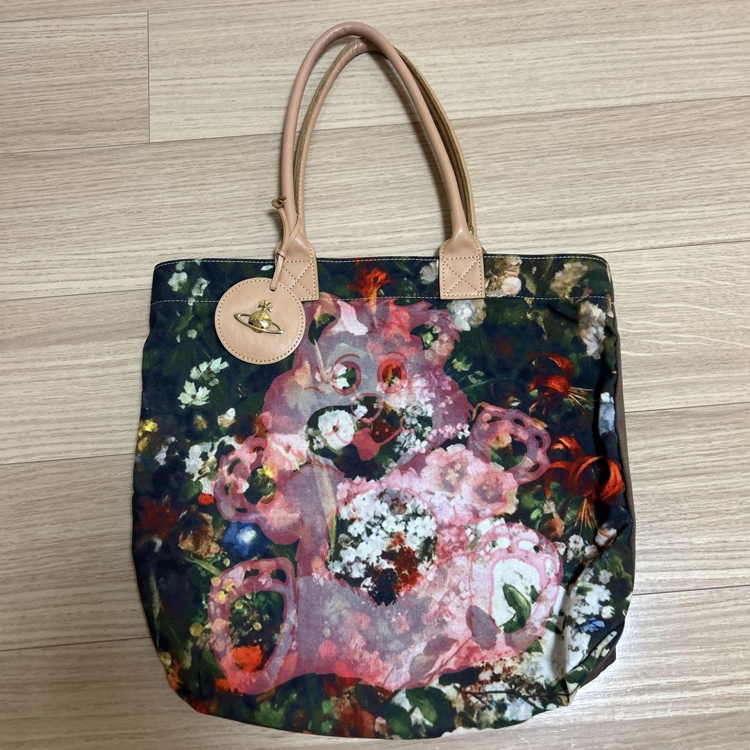 激レア✨ Vivienne Westwood トートバッグ クマ 花柄 オーブ 激レア✨ Vivienne Westwood トートバッグ クマ 花柄 オーブ