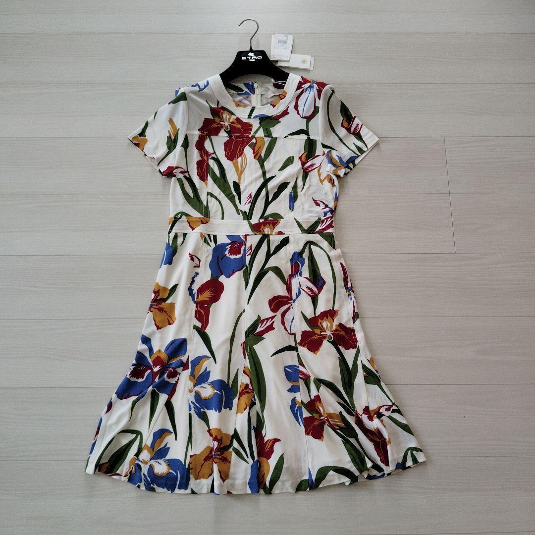 トリーバーチ　半袖ワンピース hinakou様専用☆新品 TORY BURCH 花柄 半袖ワンピース（楽天市場