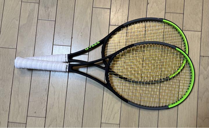 BLADE 98 18×20 （2017年） （G2） Wilson Blade 98 18x20 v8 Tennis Racquet (305g Unstrung)