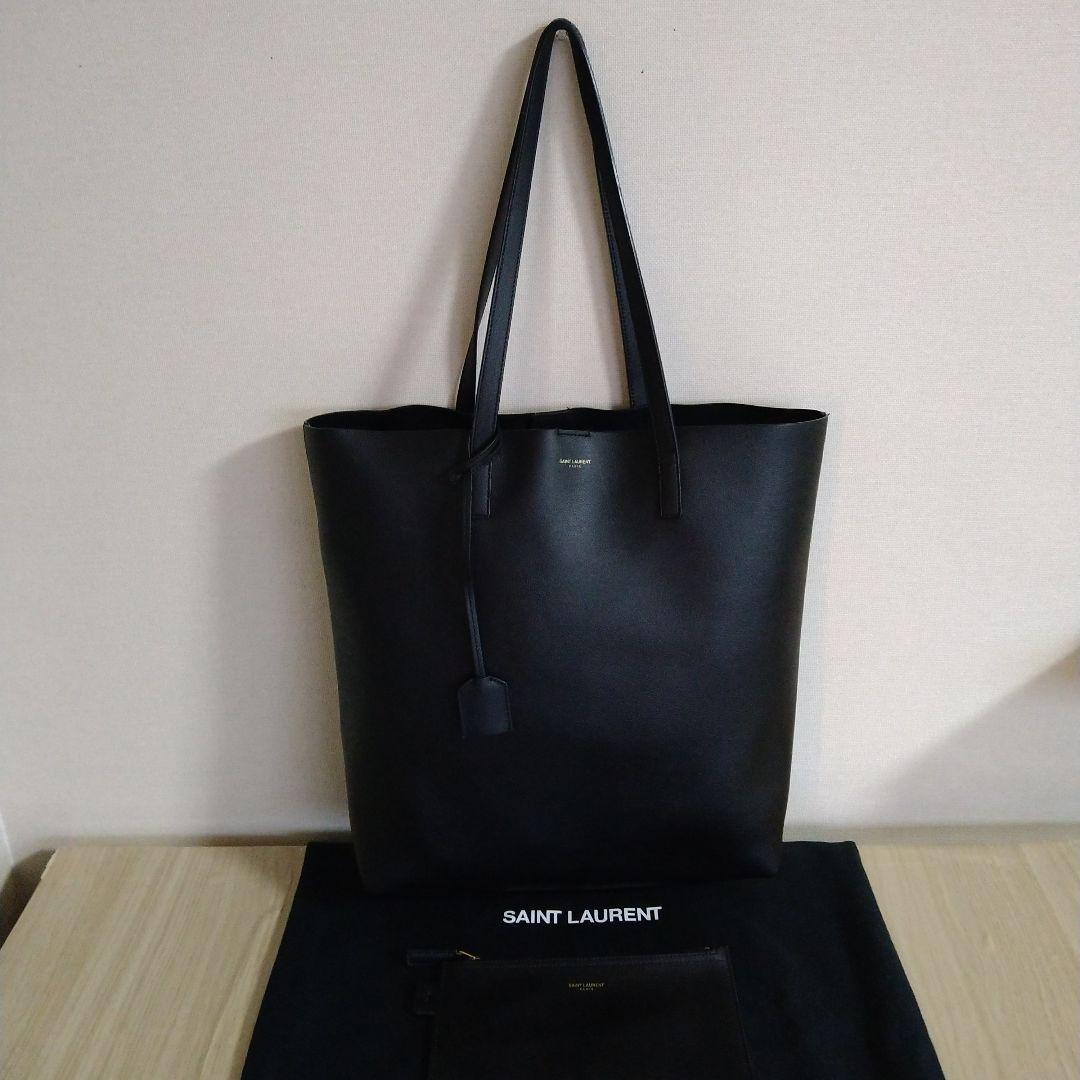 SAINT LAURENT 黒 トートバッグ ポーチ付き 美品 Saint Laurent レザー トートバッグ 黒 ポーチ付き 黒