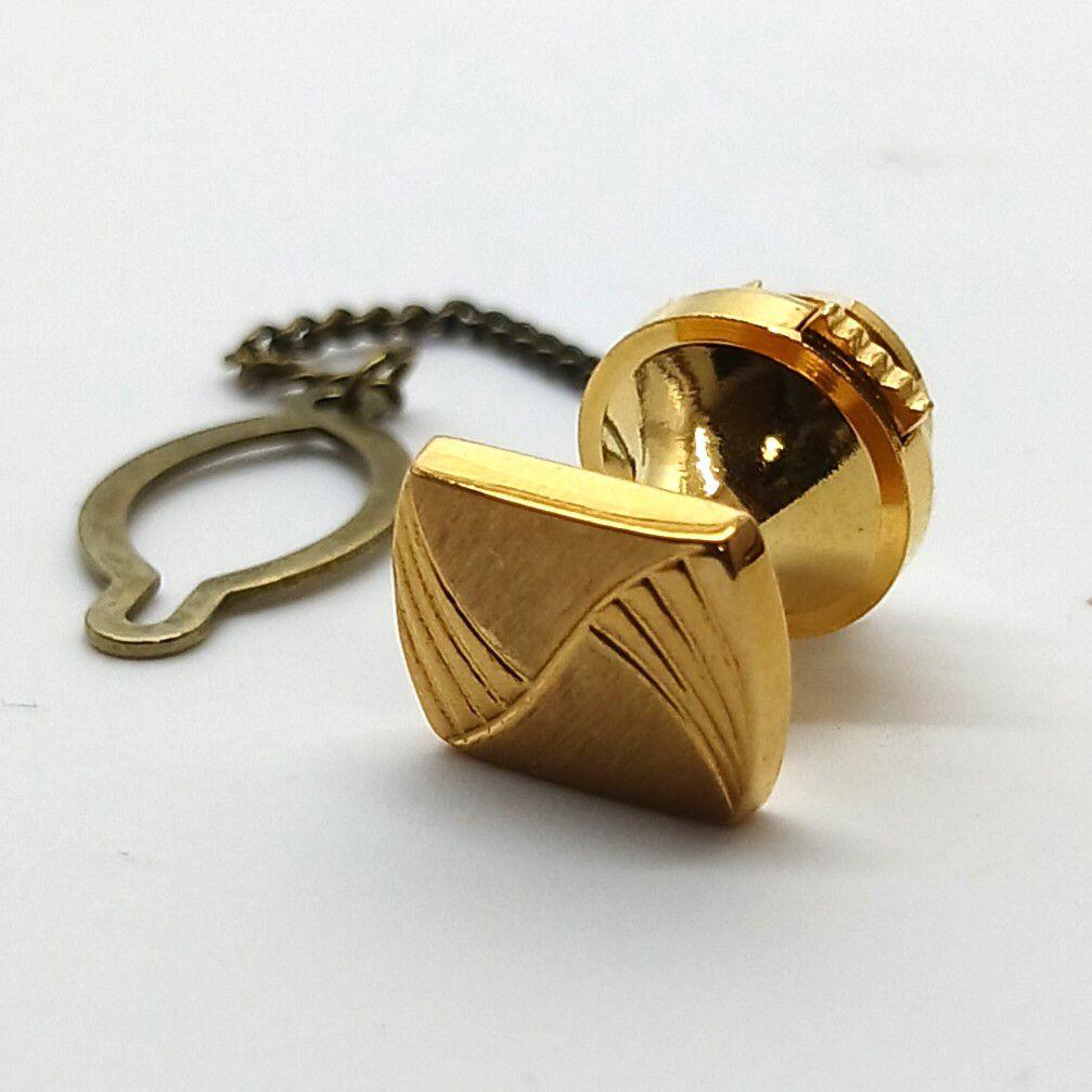 K18刻印有 ピンバッジ ピンズ アクセサリー 18金 ゴールド K18刻印有 ピンバッジ ピンズ アクセサリー 18金 ゴールド