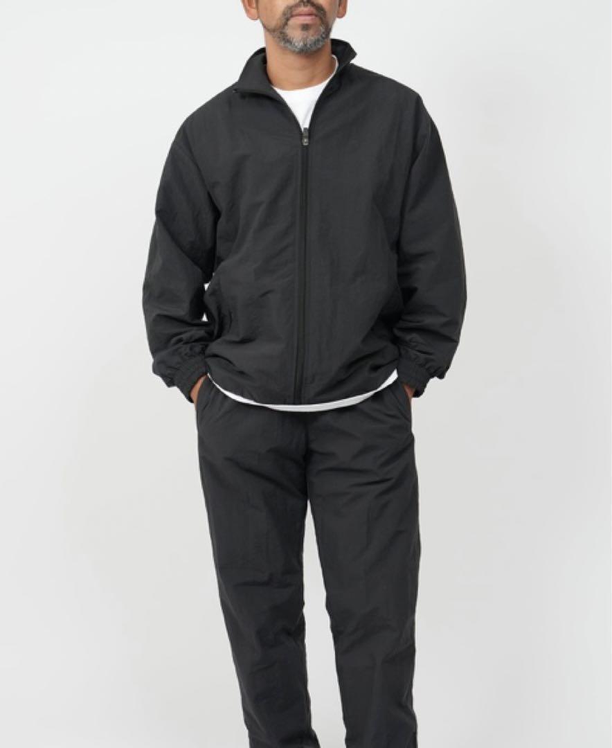 ovy ナイロンジャケット Recycled Nylon Water-repellent Zip-up Jacket (Black) | OVY