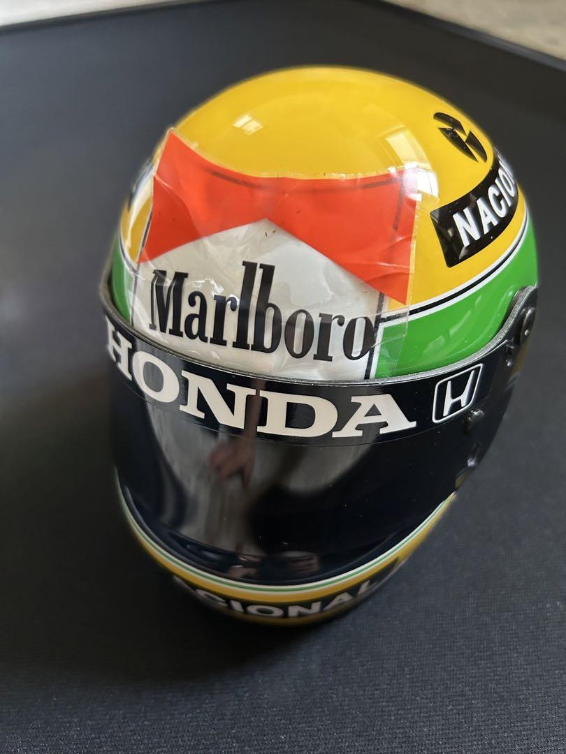 アイルトン・セナ  F1 1988シーズン  レプリカミニ ヘルメット 1/2 Ayrton Senna / アイルトン・セナ 1988年レプリカヘルメットが再