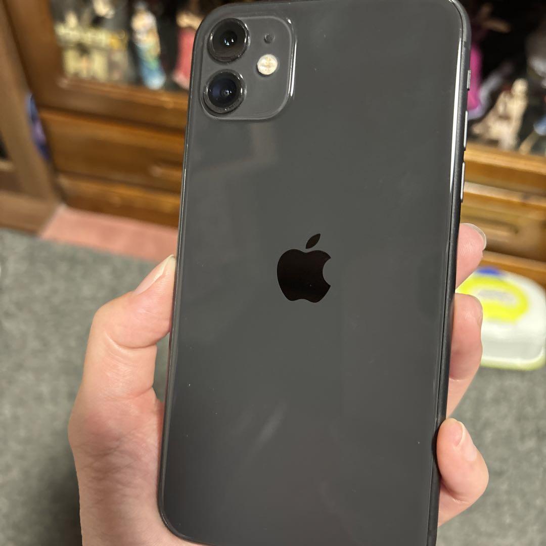 iphone11本体64GB/ブラック/ジャンク品 Apple iPhone 11 本体 ブラック ジャンク - メルカリ