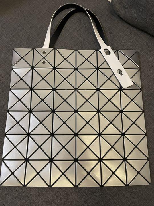 BAOBAO バオバオ イッセイミヤケ（BAO BAO ISSEY MIYAKE