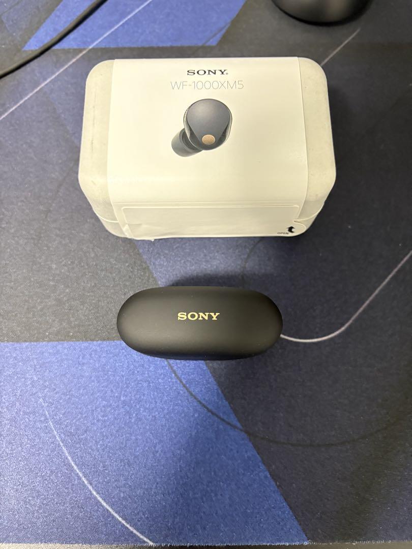 【新品・未使用・未開梱】ソニー　ワイヤレスイヤホン　WF-1000XM5SC ほぼ未使用】SONY WF-1000XM5 ワイヤレスイヤホン（ほぼ未使用