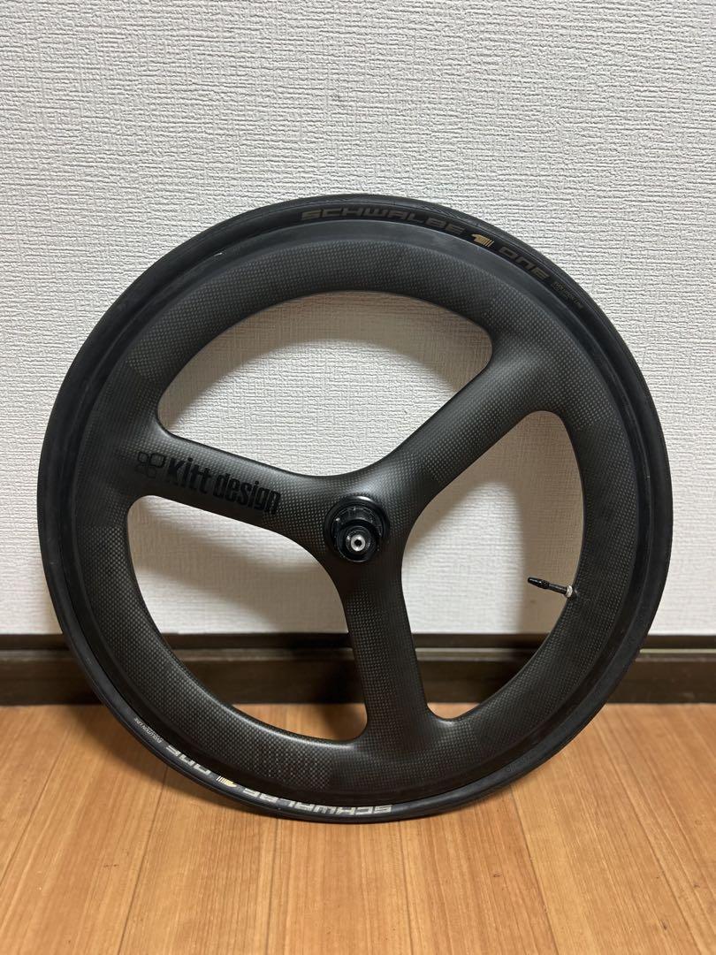 ひ*ぱ様 kitto design リアバトンホイール　美品　タイヤ付き ターン Kitt design CarbonTri-spoke F-Wheel(カーボンバトン