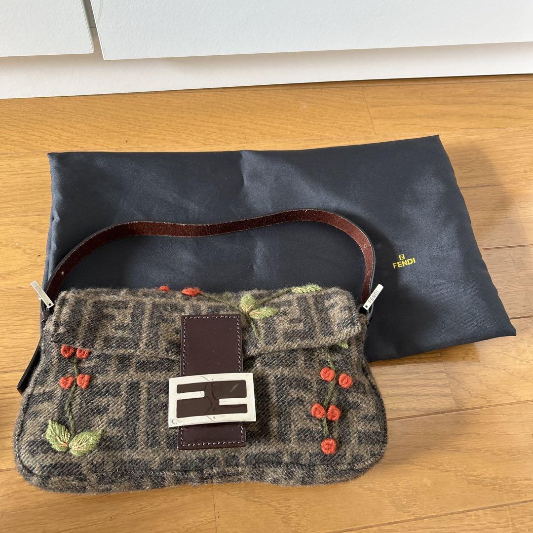 美品✨フェンディ　マンマバケット　ズッカ　ビーズ　リザード　刺繍　緑　花柄 imgrc0091885618.jpg