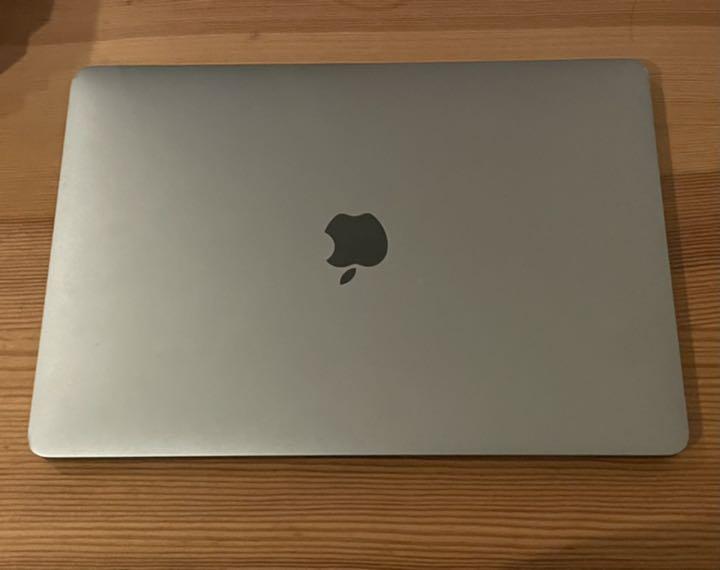 Macbook Pro 2017年モデル 13inch 【ジャンク品】（ジャンク商品
