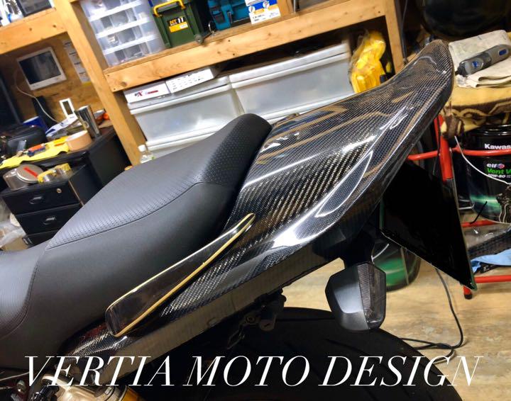 VERTIA FRP製 リアワイドテールカウル　ZRX1200DAEG用 VERTIA ヴェルティア リアワイドテールカール タイプ：FRP