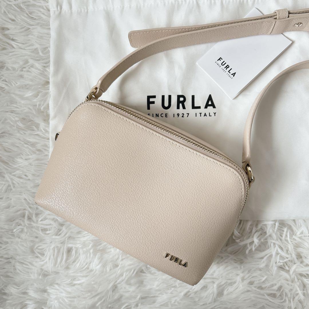 美品　FURLA フルラ AMICA ミニ ショルダーバッグ FURLA（フルラ）の「FURLA AMICA MINI SHOULDER BAG（ショルダー