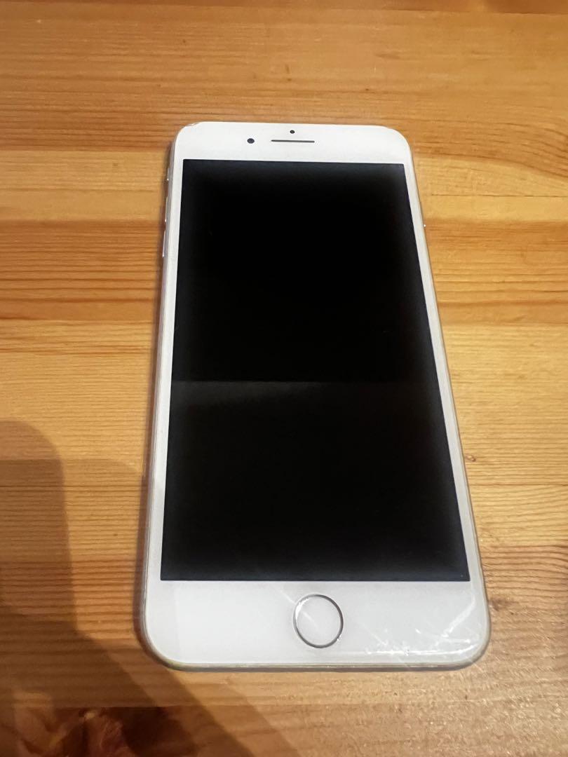 Apple iPhone 8 Plus 64G シルバー 本体（世界的に Shop Apple