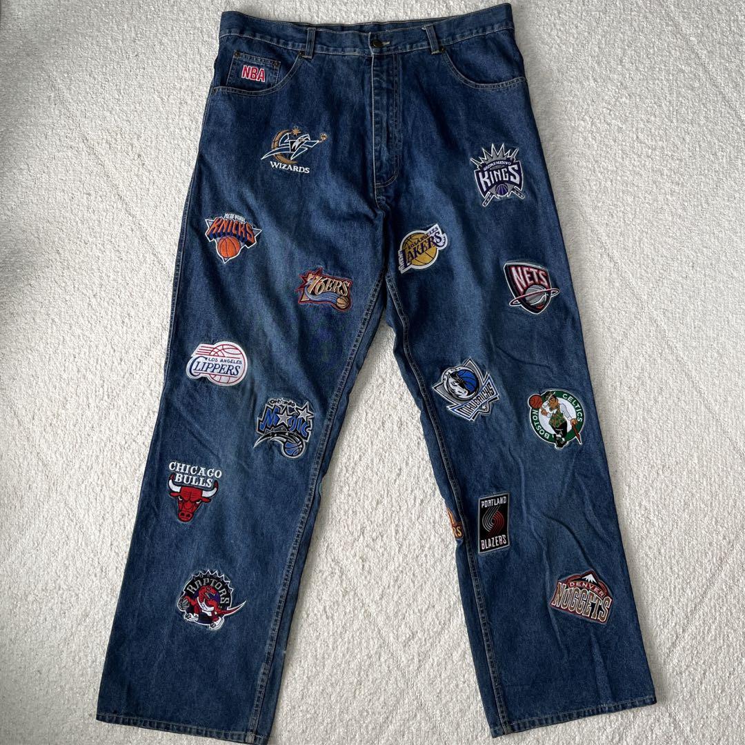 NBA刺繍デニムパンツ 別注 NBAチームワッペン刺繍 デニムパンツ/ワッペン刺繍
