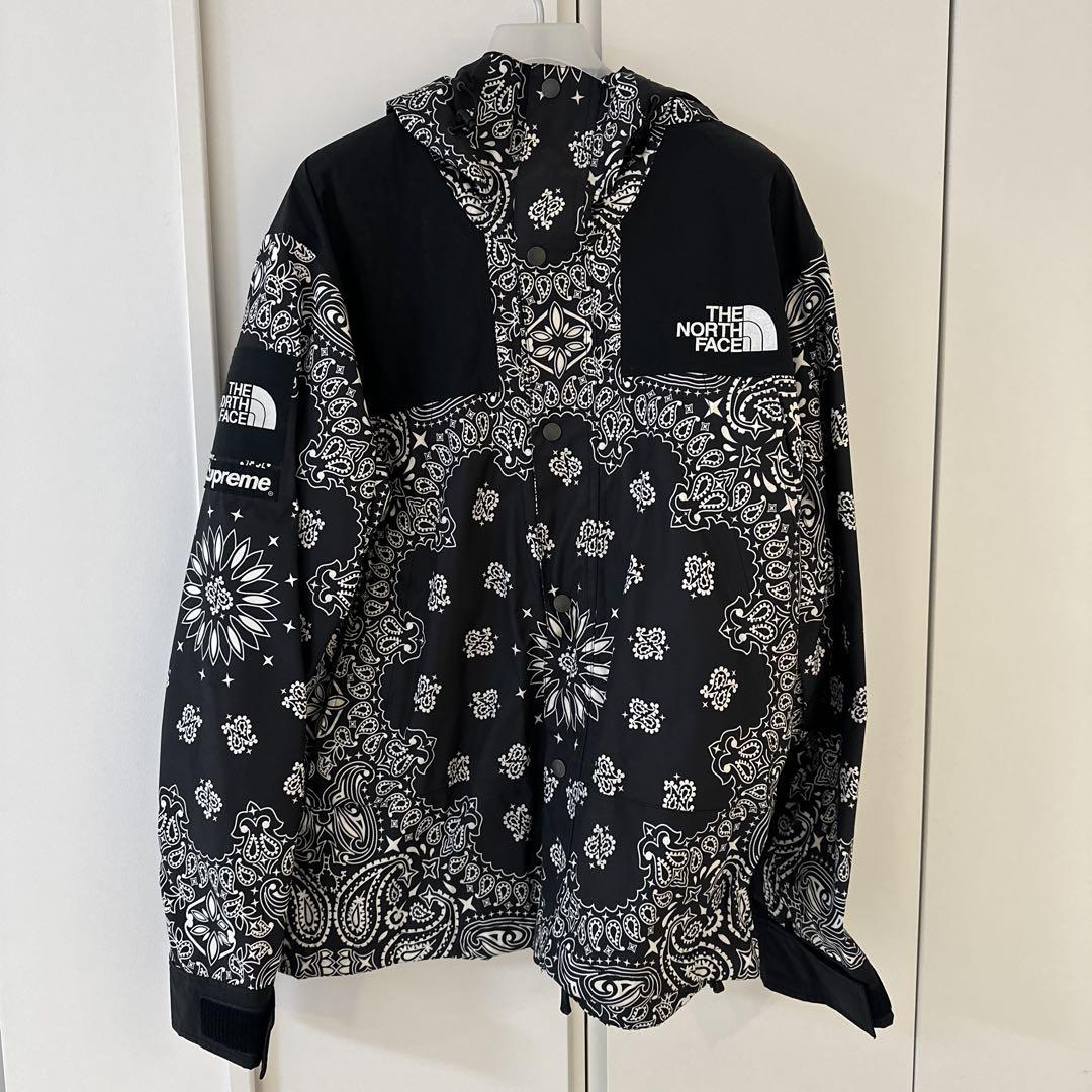 THE NORTH FACE × Supreme バンダナ柄マウンテンパーカー（THE