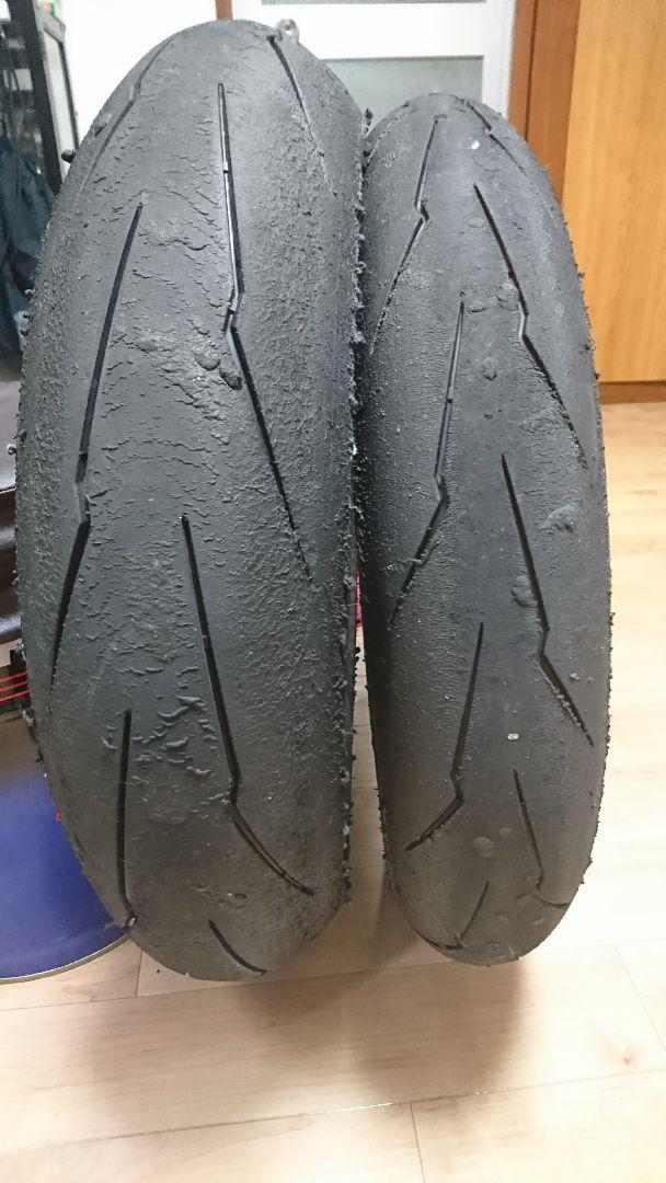 ピレリディアブロスーパーコルサ NINJA、R25、CBR ピレリ ディアブロ スーパーコルサ V4 SC1 140/70R17 (バイク用