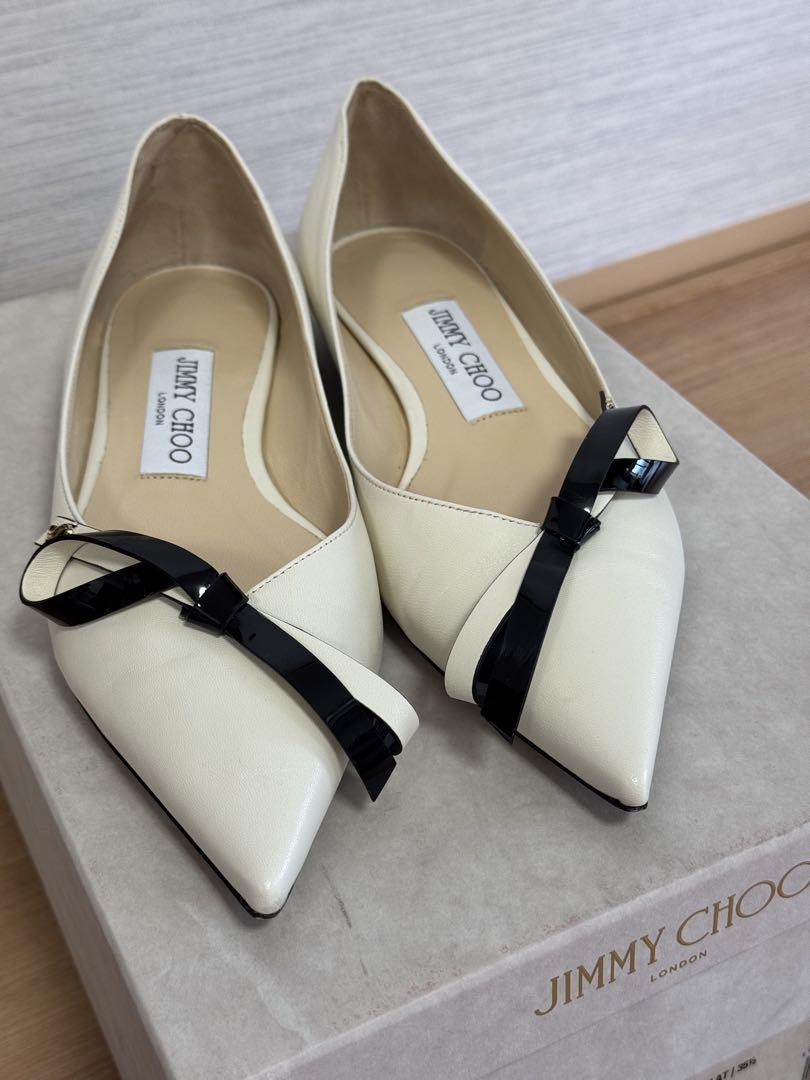 JIMMY CHOO ホワイト ポインテッドトゥ フラットシューズ