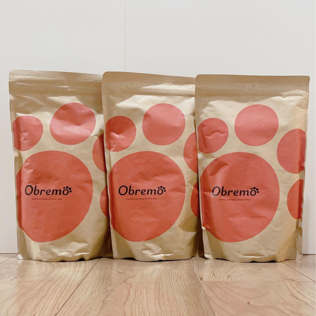 オブレモOBLEMO ドッグフード（まぐろ&たら）800g×3袋 51XEiKMjqhL._UF350,350_QL50_.jpg