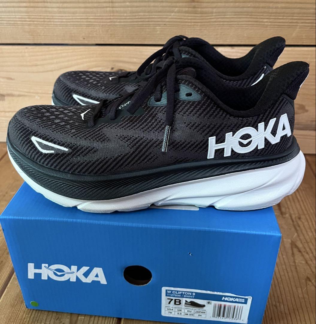 HOKA ランニングシューズ レディース クリフトン 9 24cm（HOKAの