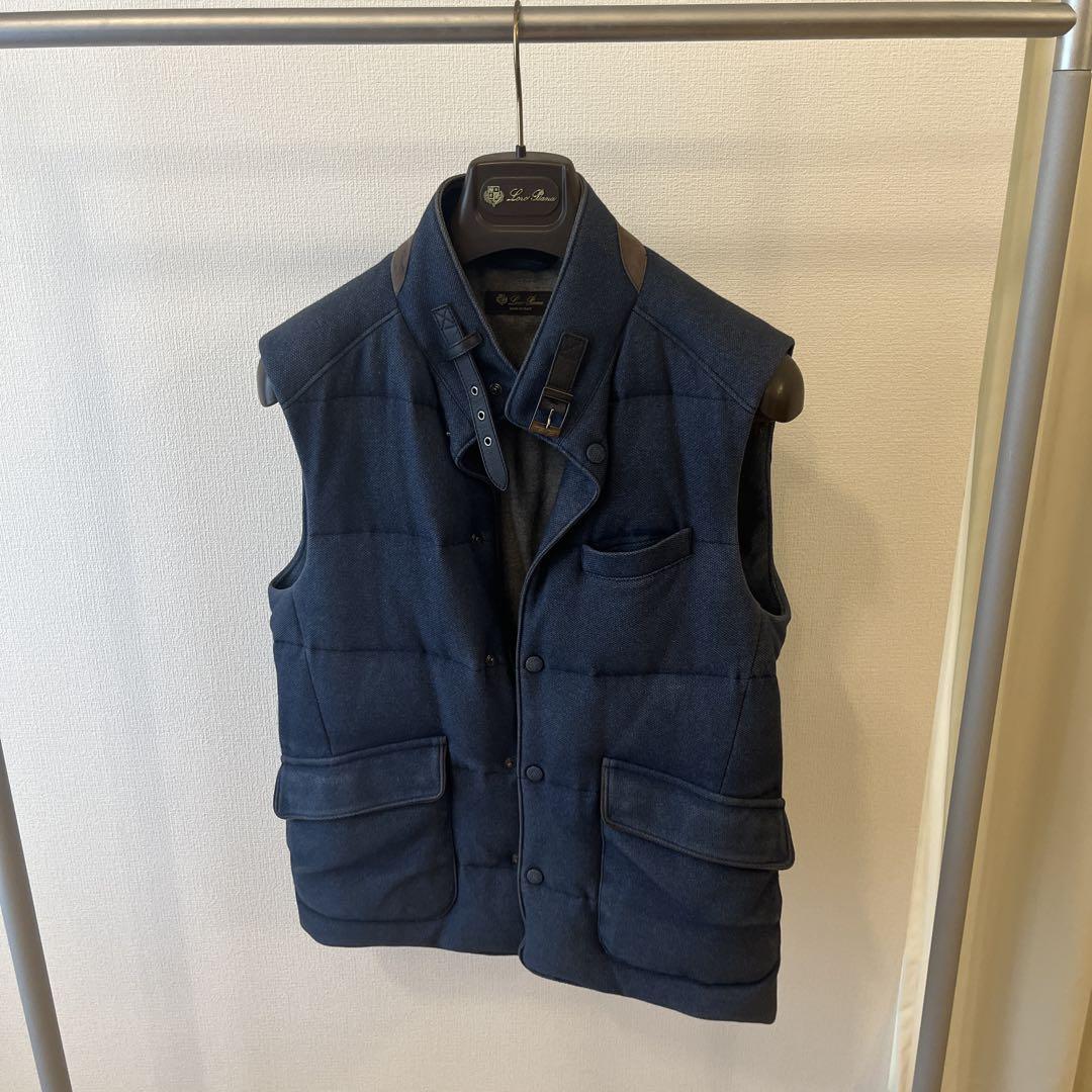 【超希少】アクアスキュータム×ロロピアーナ　シルバーフォックスダウンベスト　L Loro Piana ネイビー ダウンベスト（XL以上 Loro Piana(ロロ