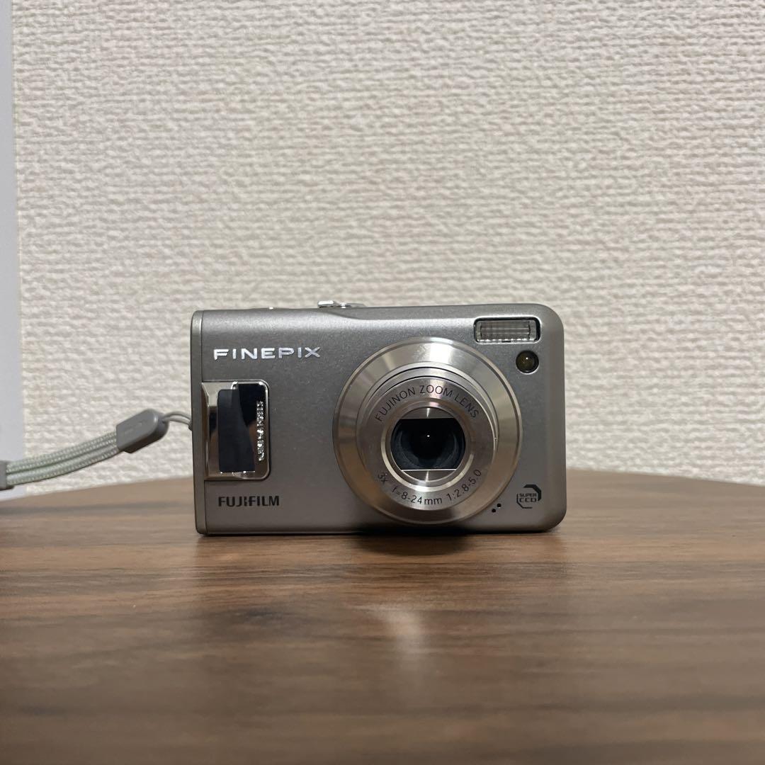 【オールドコンデジ】 FUJIFILM FinePix F31fd 上野修：15 富士フイルム FinePix F31fd：Photo & Culture, Tokyo