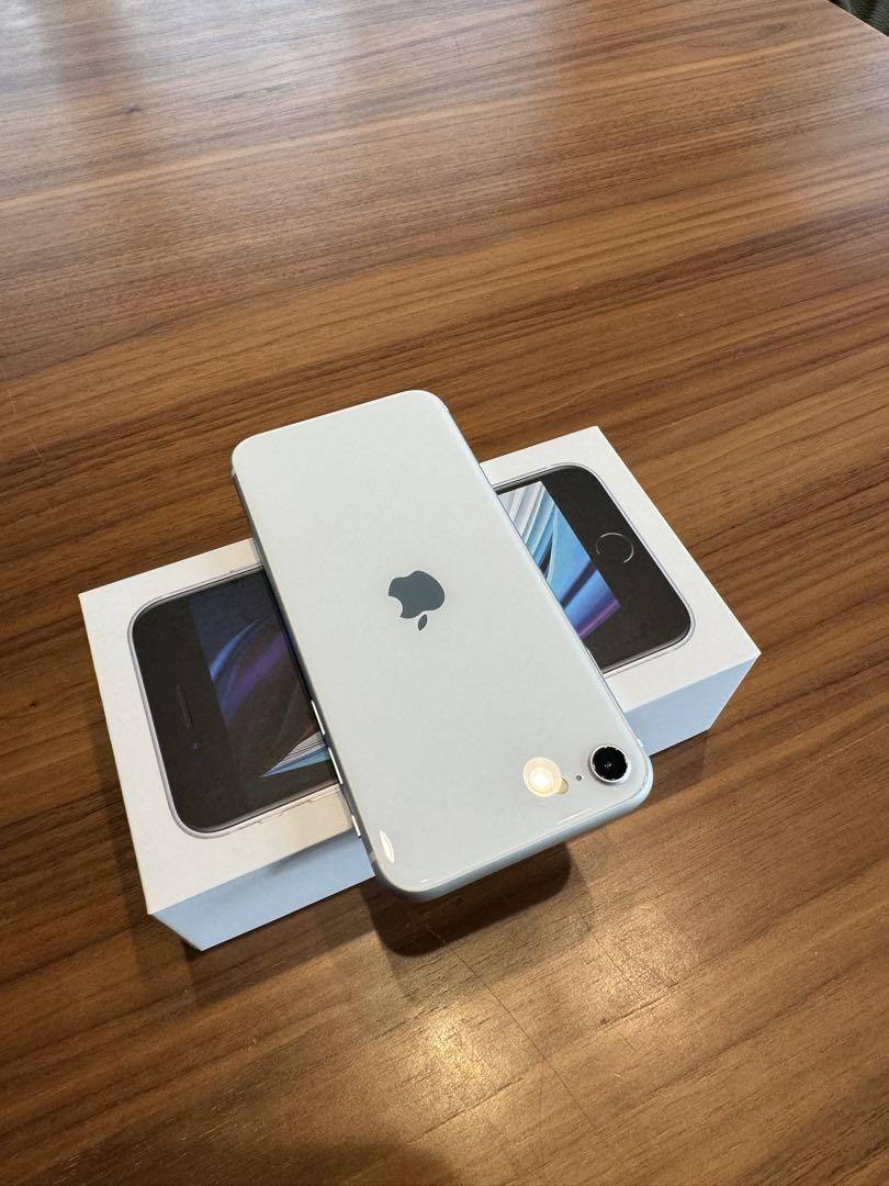 ぽにやん様限定　iPhone SE 64GB ぽにやん様限定 iPhone SE 64GB スマートフォン・携帯電話