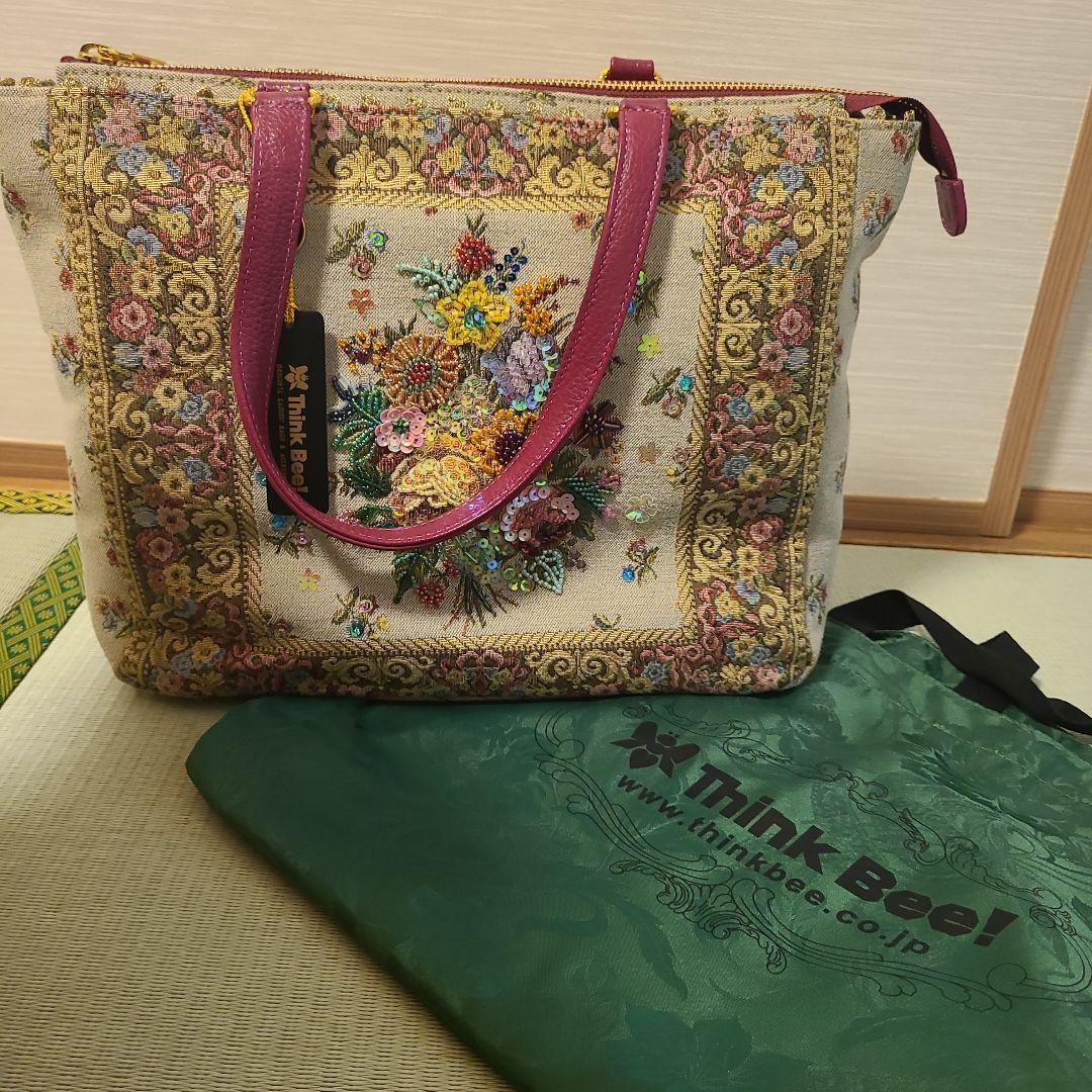 Think Bee! 花柄刺繍 ハンドバッグ（花柄刺繍のハンドバッ ク