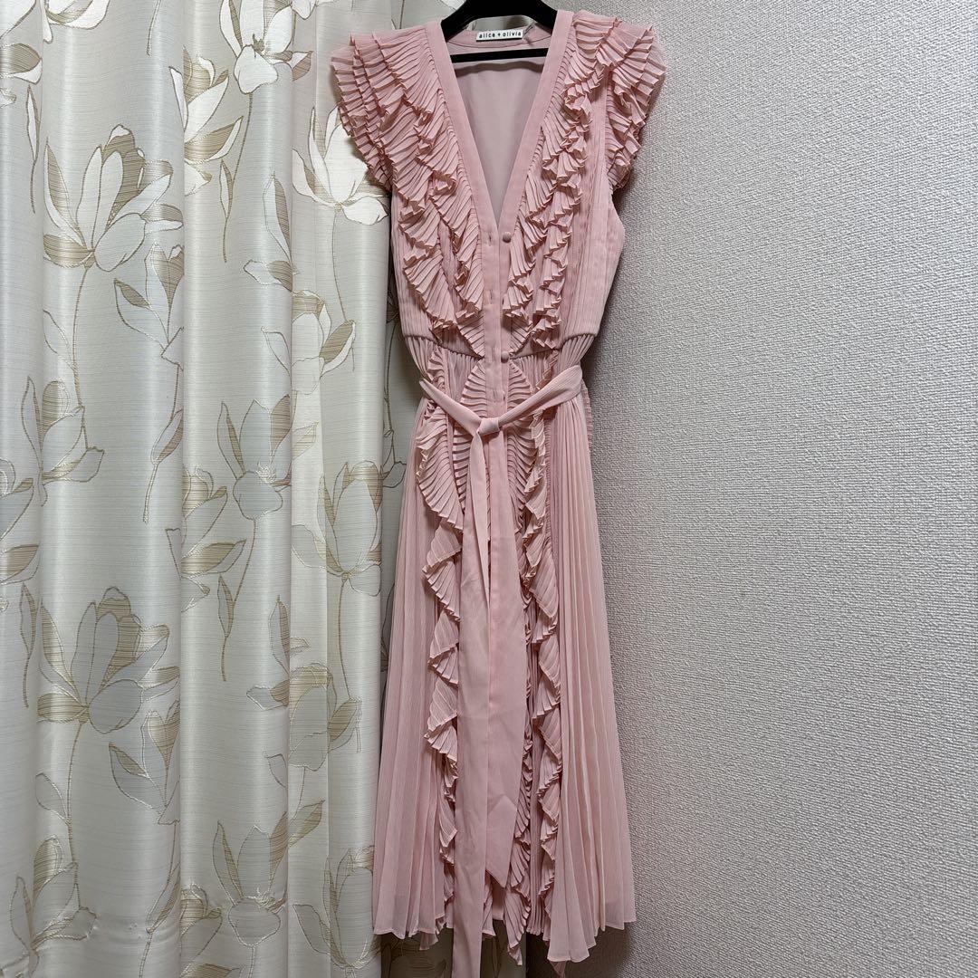 アリスアンドオリビア  ピンク　ワンピース Pink Clothing | Alice + Olivia