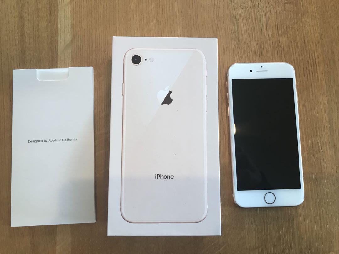 iPhone 8 ゴールド 256 GB 美品SIMロック解除済み（iPhone8