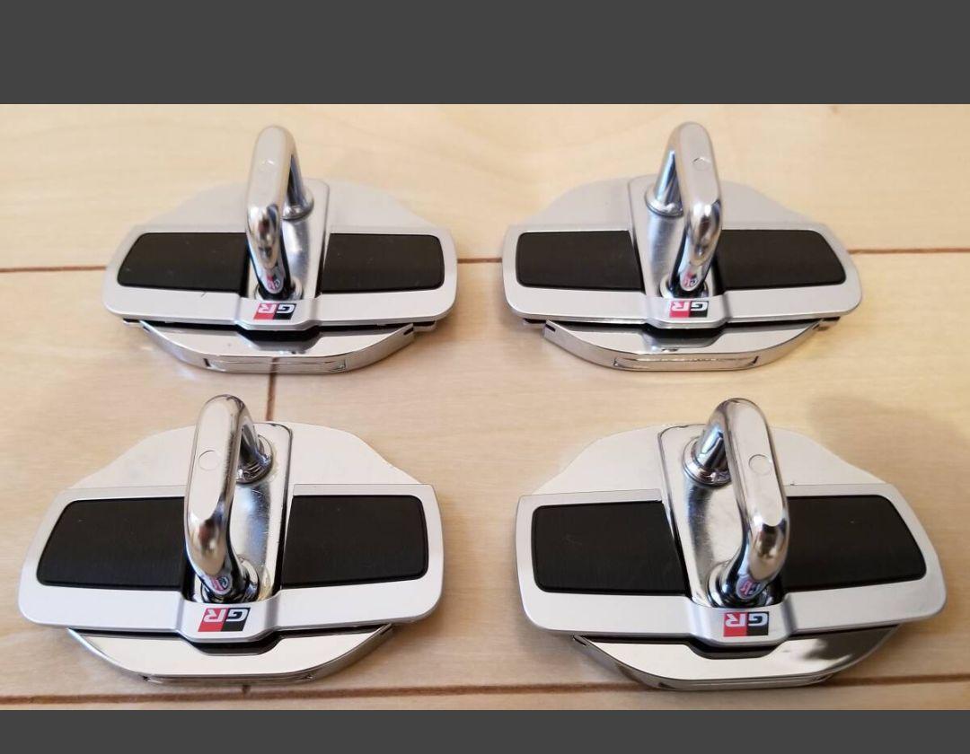 美品　TOYOTA　TRD GRドアスタビライザー 1台分　 エアロ　c-hr TRD GRドアスタビライザー 1セット2個入 C-HR NGX10 ZYX11 19/10