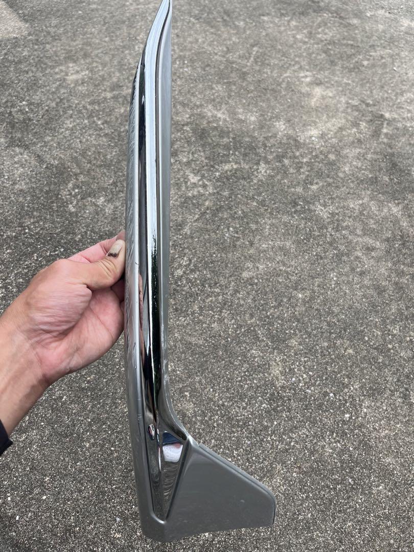 マジェスタ　モデリスタ　フロントスパッツ 運転席側　ブラック 210クラウンマジェスタ モデリスタ サイドステップ 運転席側のみ
