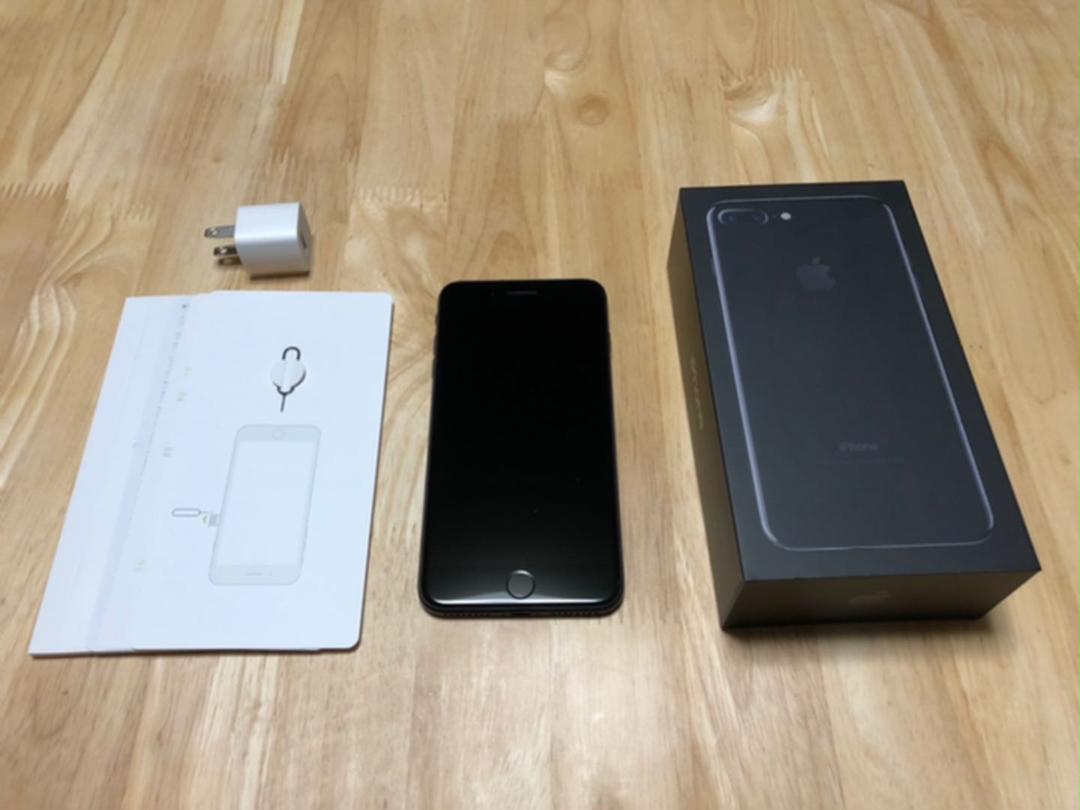 iPhone7plus 128GB ジェットブラック SIMフリー（iPhone7Plus