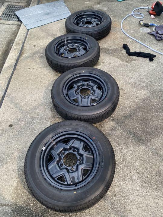 ジムニーJB64新車外し 純正タイヤ・ホイールセット 鉄チン 鉄ホイール ジムニー JB64 純正スチールホイールタイヤセット 新車外し品