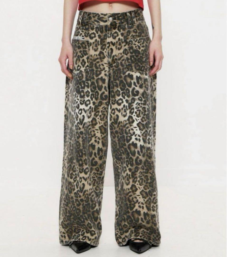 パンツ beeden LEOPARD PRINT WIDE STRAIGHT PANTS beeden LEOPARD PRINT WIDE STRAIGHT PANTS（beeden LEOPARD