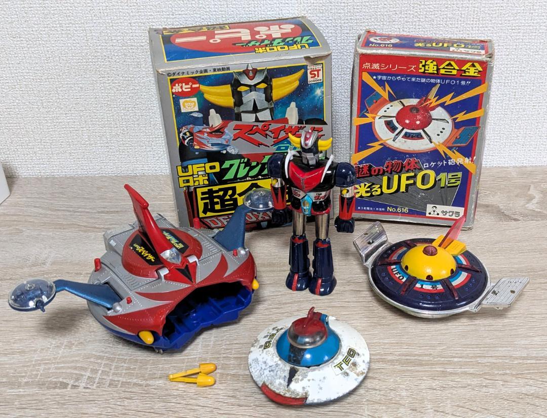 グレンダイザー ポピー超合金 GA-37, PA-60 & シャトル グレンダイザー ポピー超合金 GA-37, PA-60 & シャトル(超合金