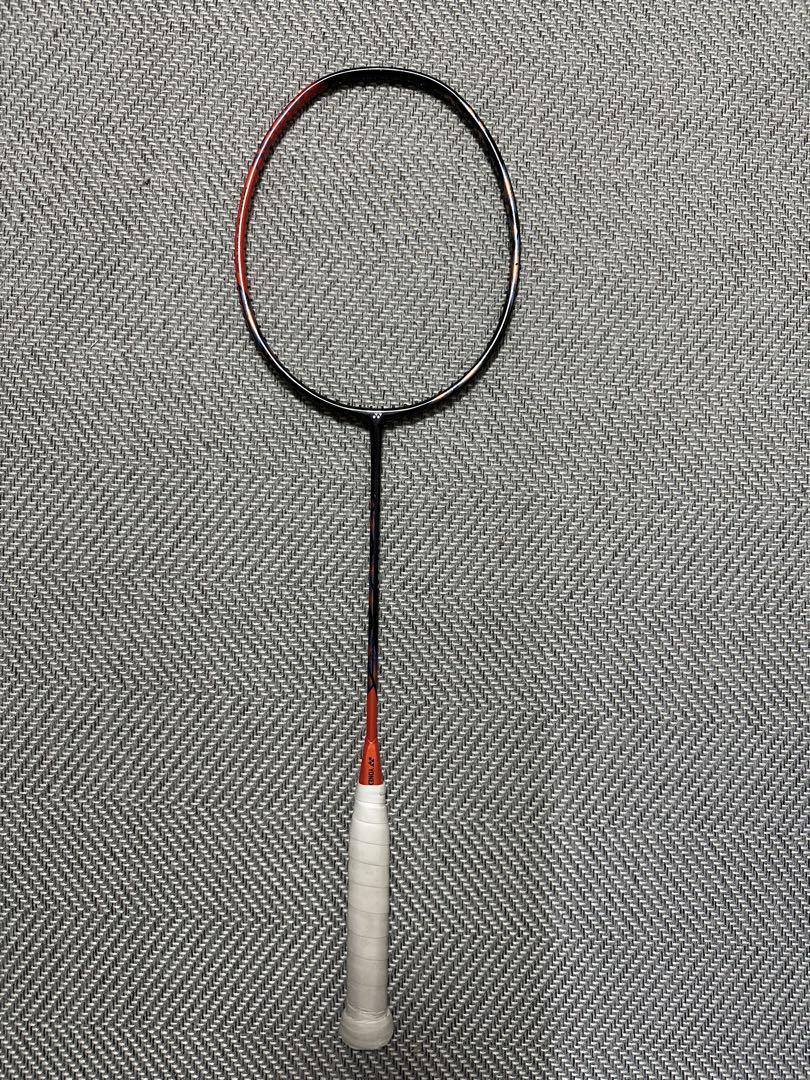 バドミントンラケット アストロクス77プロ 4U G5（ヨネックス