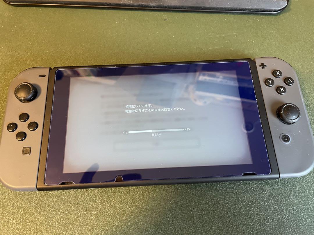 Switch 本体 グレー（Nintendo Switch｜任天堂）