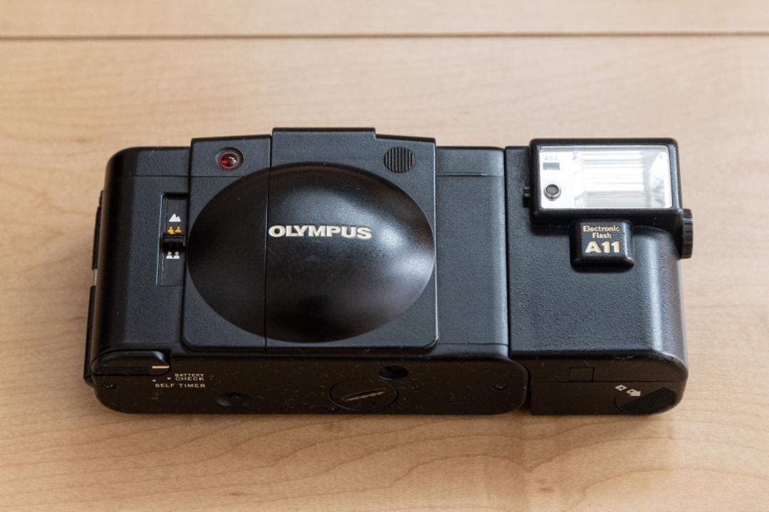 ■ 美品 ■ オリンパス　OLYMPUS XA2 + A11 OLYMPUS XA2 + A11（シティブルー）*整備済み | 東京CAMERA