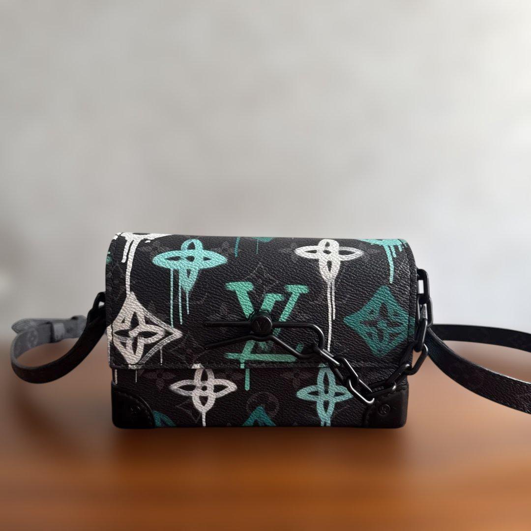 LOUIS VUITTON グラフィティ スティーマー ウェアラブル