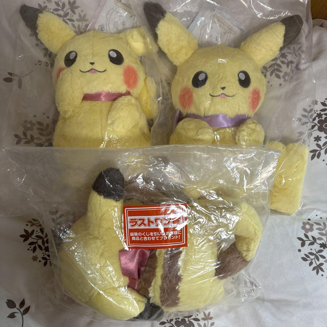 ピカチュウ 一番くじぬいぐるみセット ポケモン】等身大ピカチュウぬいぐるみやヤドン土鍋に心ひかれる