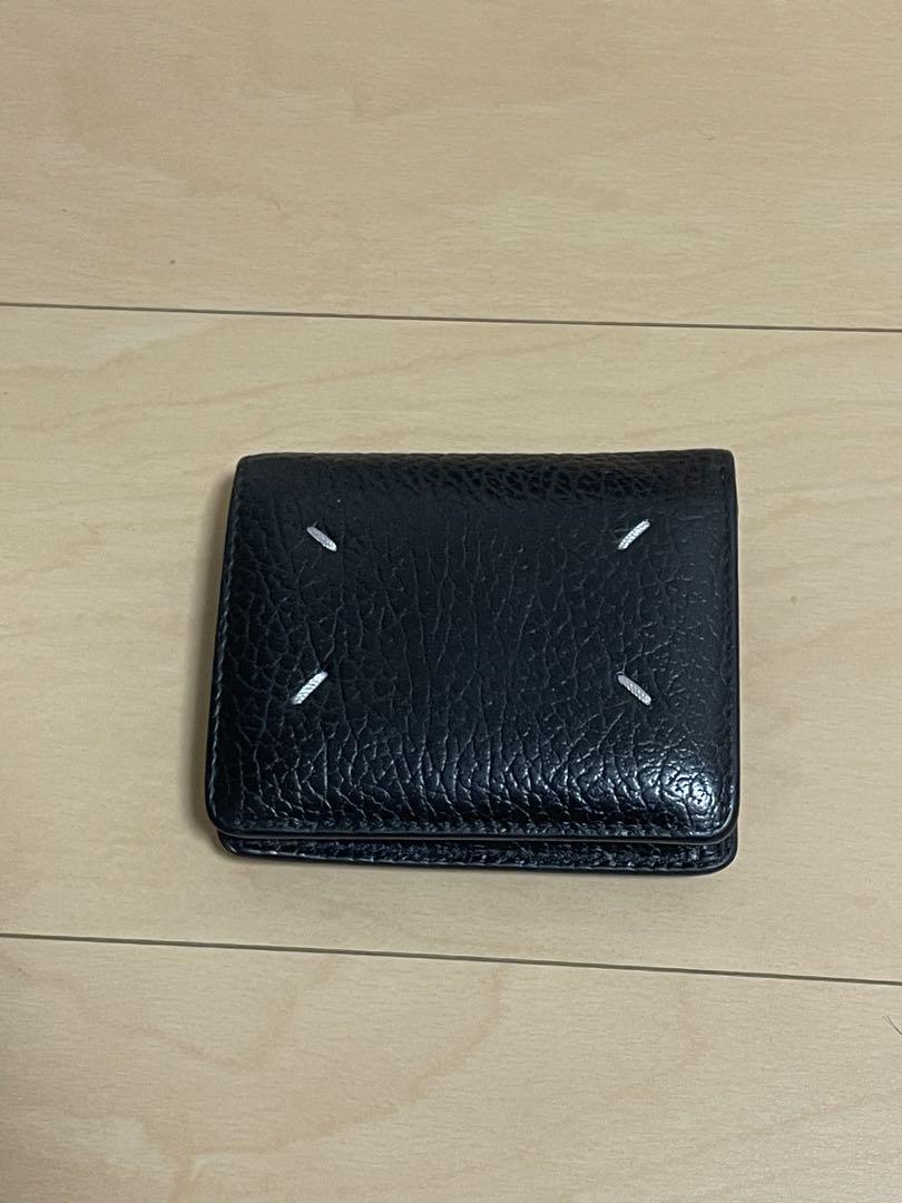 【美品】Maison Margiela 二つ折り財布 黒 Amazon.co.jp: [Maison Margiela] 二つ折り財布 LEATHER COIN