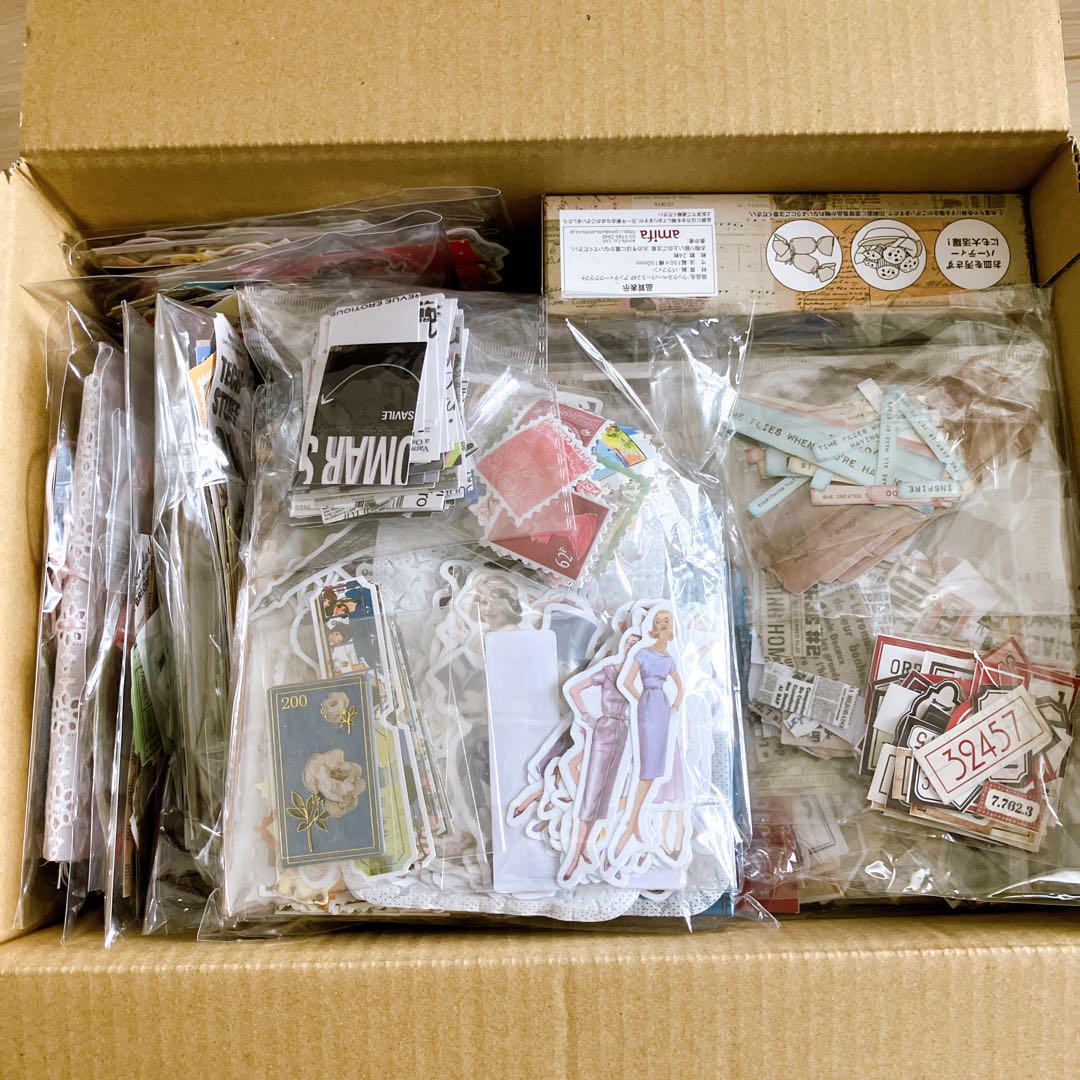 紙モノ まとめ売り コラージュ素材 80サイズ 80サイズ】素材大量詰め合わせ 紙もの コラージュ素材 紙もの