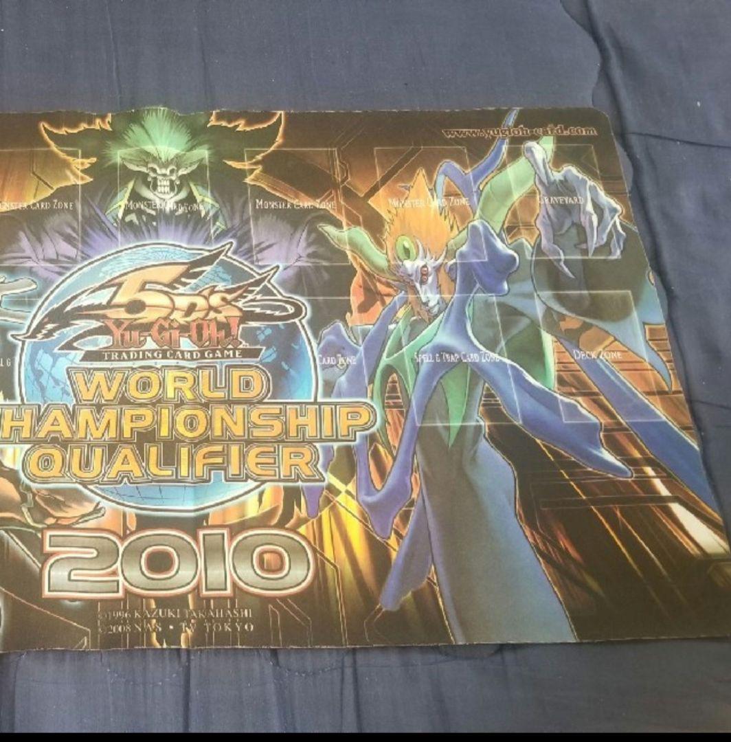 遊戯王wcs2019 プレイマット　神峰之天津靇 遊戯王 神峰之天津龗 WCS2019 神峰 プレイマット ラバー - メルカリ