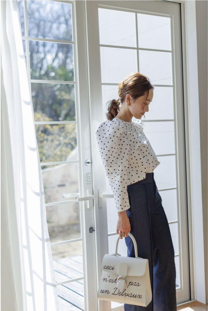 Bluelea ブルレア　Puff sleeve blouse ブラウス Bluelea ブルレア パフスリーブブラウス dot（ブルレア BLUELEA
